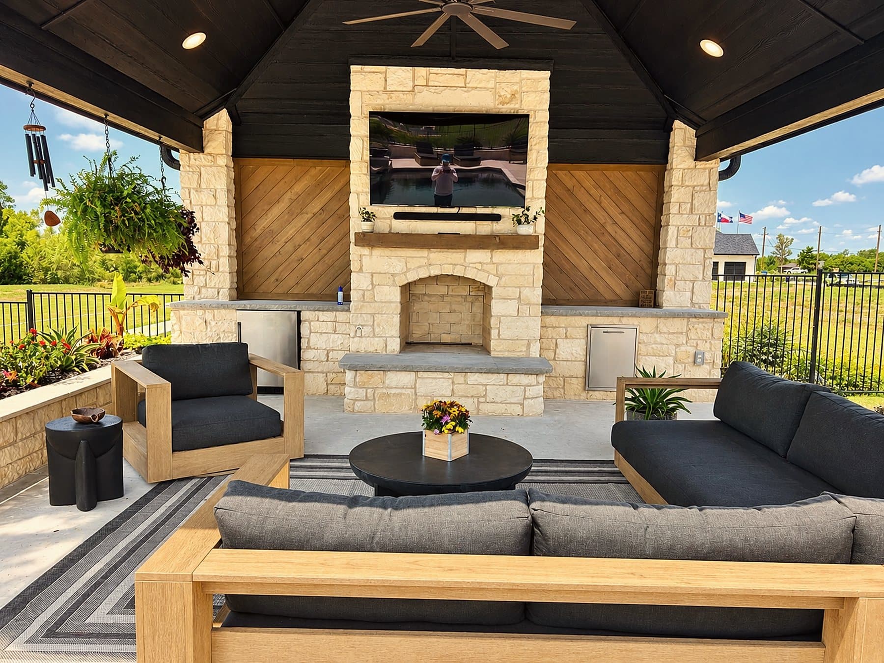 Covered Patio Fireplace — Fireplaces